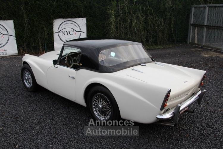 Jaguar Daimler SP 250 - <small></small> 48.900 € <small>TTC</small> - #10