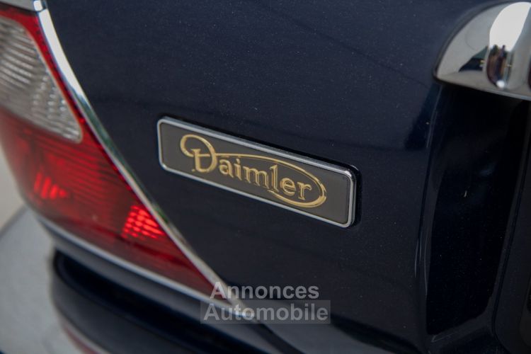 Jaguar Daimler Super V8 Jaguar 4.0 V8 - MEMORY SEATS - ZETELVERWARMING - ONDERHOUDSHISTORIEK - <small></small> 10.999 € <small>TTC</small> - #33