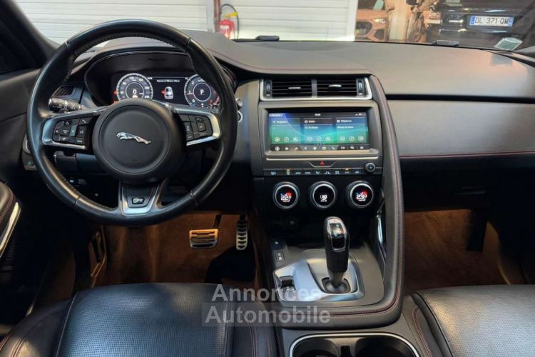 Jaguar E-Pace 2.0 D - 150 ch AWD BVA R-Dynamic Chequered Flag - <small></small> 28.900 € <small>TTC</small> - #16