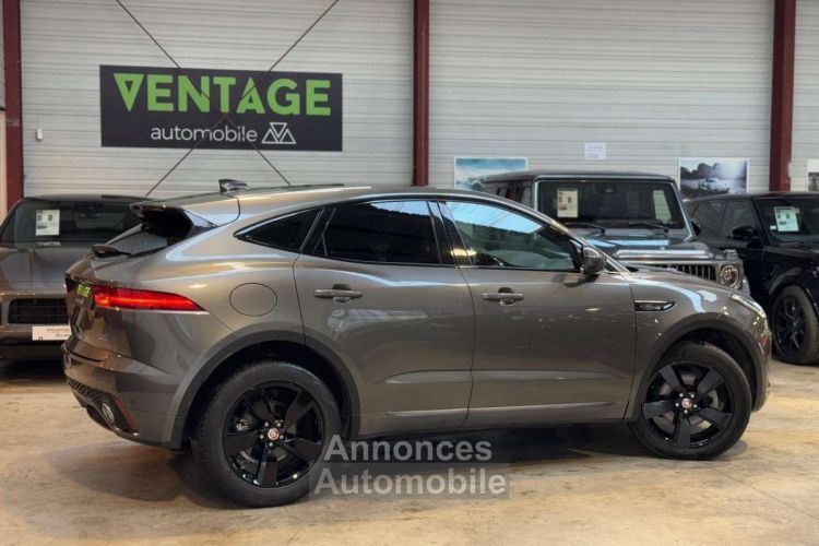 Jaguar E-Pace 2.0 D - 150 ch AWD BVA R-Dynamic Chequered Flag - <small></small> 28.900 € <small>TTC</small> - #19