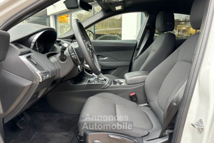 Jaguar E-Pace P200 FlexFuel 200ch R-Dynamic SE Hybride - Garantie constructeur 01/2025 - Malus inclus - 1 ère main - <small></small> 59.990 € <small>TTC</small> - #4