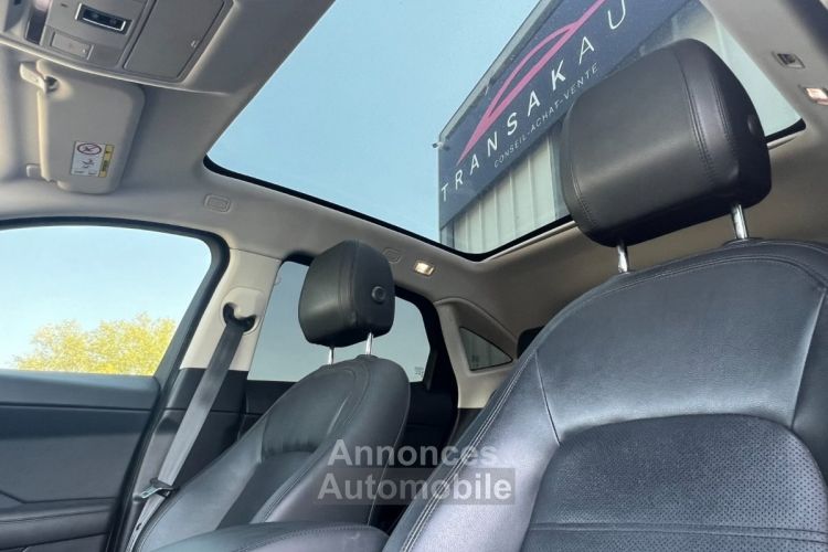 Jaguar E-Pace R-Dynamic SE 150 ch -GARANTIE 12 MOIS - TOIT PANO + CAM + SGE ELEC/CHAUFF + SONO MERIDIAN - <small></small> 21.990 € <small>TTC</small> - #13