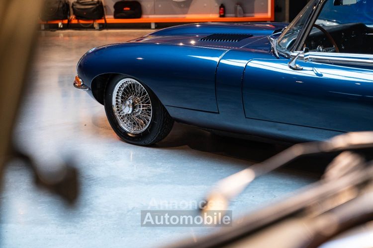 Jaguar E-Type 4.2 Serie 1 Coupe 2+2 - Matching number - <small></small> 69.000 € <small>TTC</small> - #13