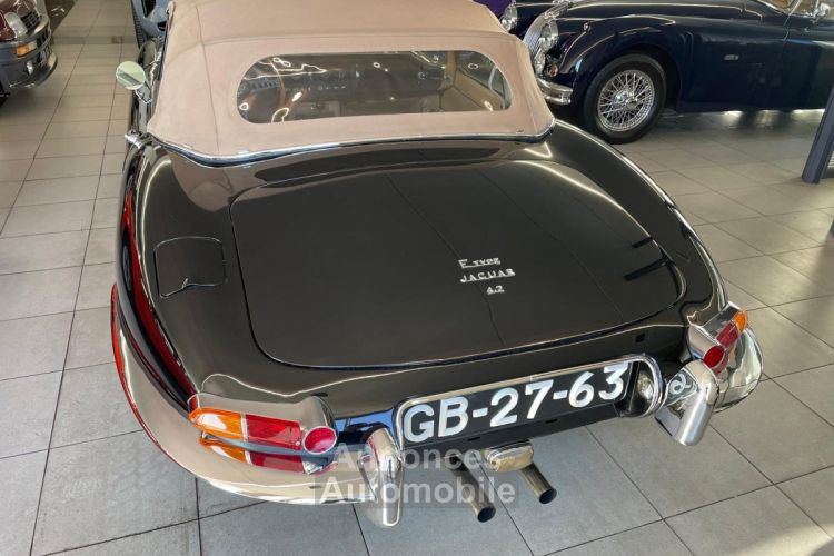 Jaguar E-Type 4,2L Série 1,5 Cabriolet - Prix sur Demande - #4