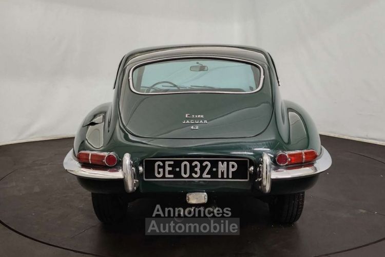 Jaguar E-Type Type E Série 1.5 Coupé 2+2 - <small></small> 59.900 € <small>TTC</small> - #6