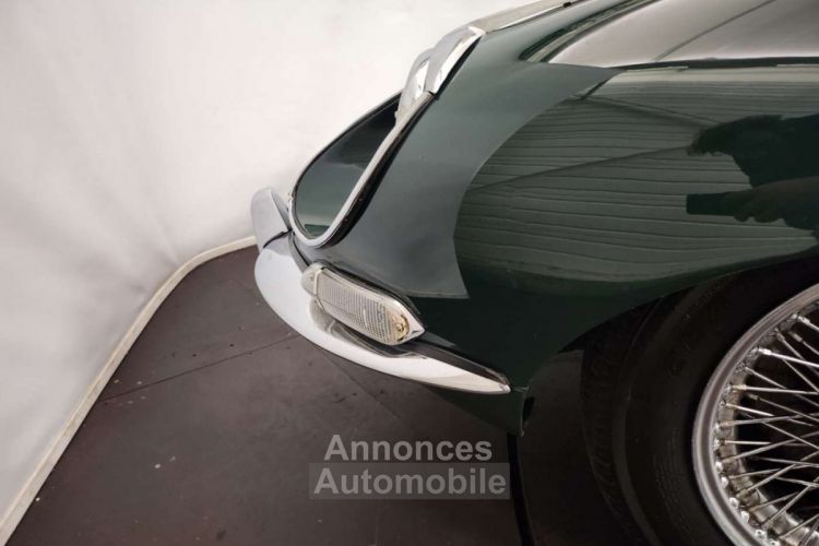 Jaguar E-Type Type E Série 1.5 Coupé 2+2 - <small></small> 59.900 € <small>TTC</small> - #17