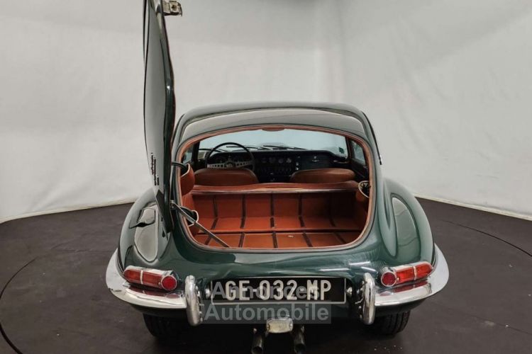 Jaguar E-Type Type E Série 1.5 Coupé 2+2 - <small></small> 59.900 € <small>TTC</small> - #42