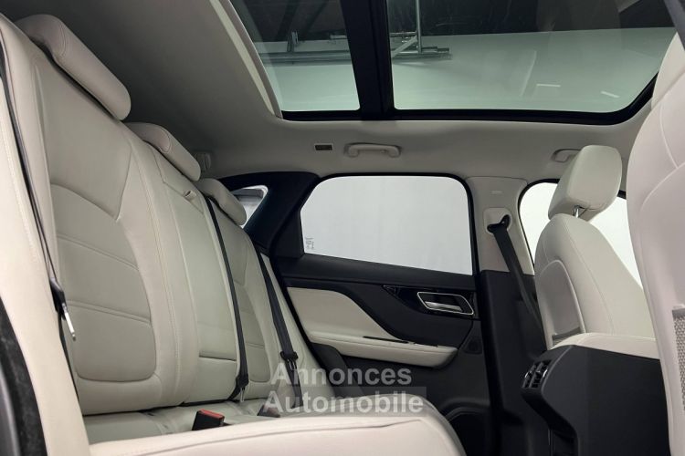 Jaguar F-Pace  2.0D 180ch Prestige 4x4 - <small></small> 19.990 € <small>TTC</small> - #15