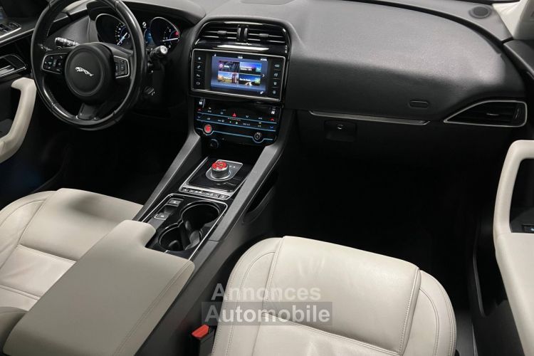 Jaguar F-Pace  2.0D 180ch Prestige 4x4 - <small></small> 19.990 € <small>TTC</small> - #40