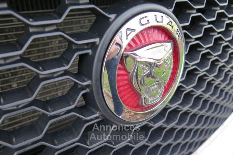 Jaguar F-Pace 2.0 D - 180 ch 2WD BVA8 Prestige - <small></small> 27.900 € <small>TTC</small> - #30