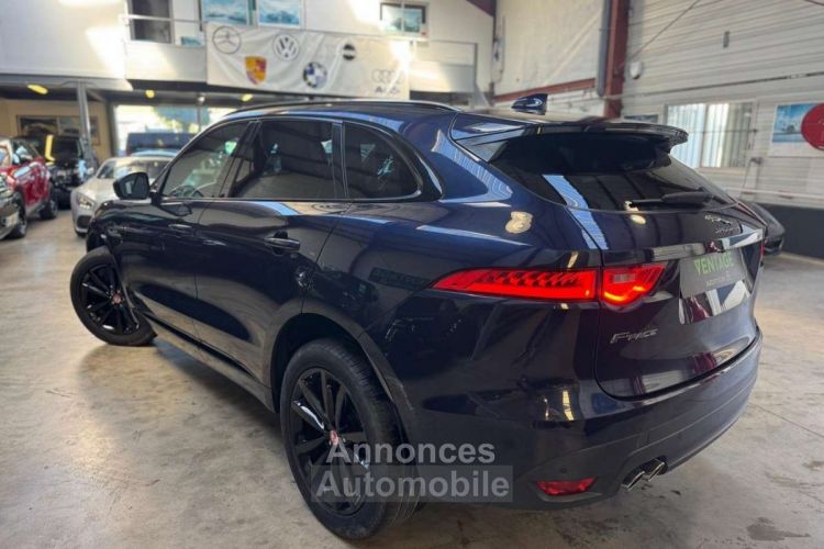 Jaguar F-Pace 2.0 D - 180 ch AWD BVA8 R-Sport - <small></small> 21.900 € <small>TTC</small> - #24