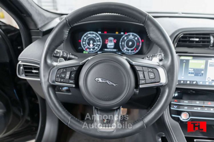 Jaguar F-Pace 2.0 D AWD R-Sport Virtual-Camera-Apple-Bi-Xenon - <small></small> 29.790 € <small>TTC</small> - #11