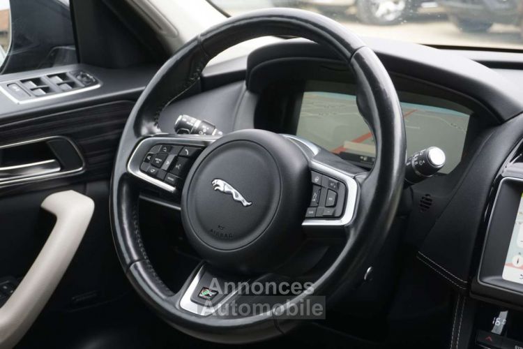 Jaguar F-Pace 2.0 D R-SPORT COCKPIT-AUTO-NAVI-CAM-XENON-KEYLESS - <small></small> 22.990 € <small>TTC</small> - #18