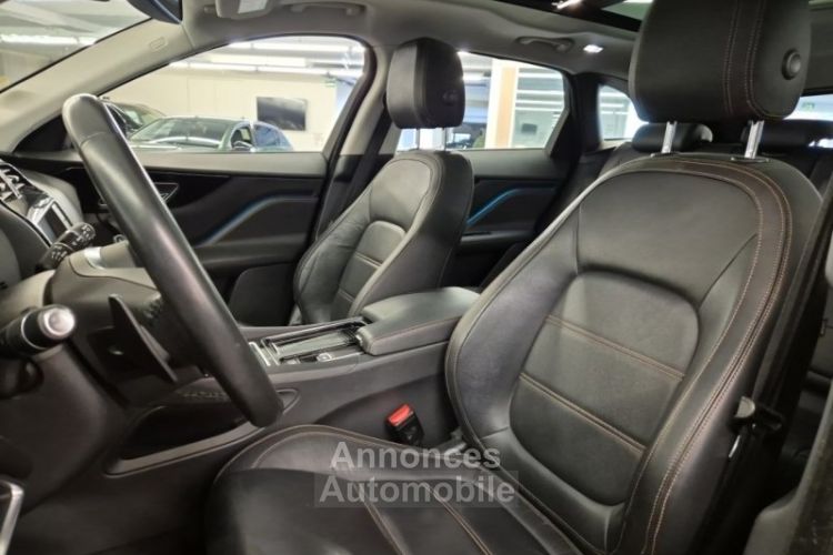 Jaguar F-Pace 2.0D 180ch Prestige BVA8 - <small></small> 33.900 € <small>TTC</small> - #4