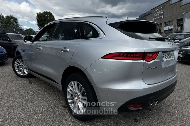 Jaguar F-Pace 2.0D 180CH R-SPORT 4X4 BVA8 - <small></small> 18.990 € <small>TTC</small> - #2