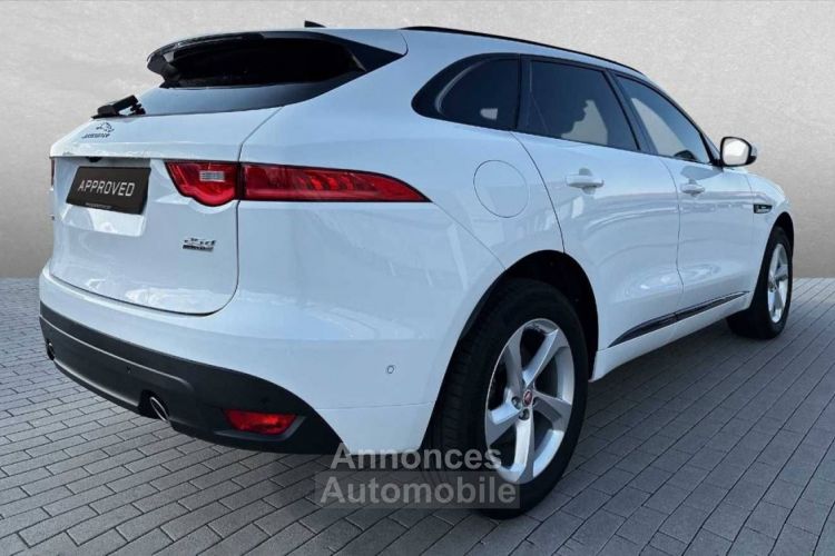 Jaguar F-Pace 2.0D 240ch R-Sport AWD BVA8 - <small></small> 42.900 € <small>TTC</small> - #4