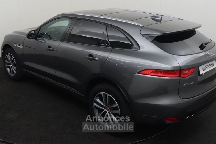 Jaguar F-Pace 2.0d RWD R-SPORT NAVI PANO DAK 12M GARANTIE - <small></small> 20.995 € <small>TTC</small> - #8