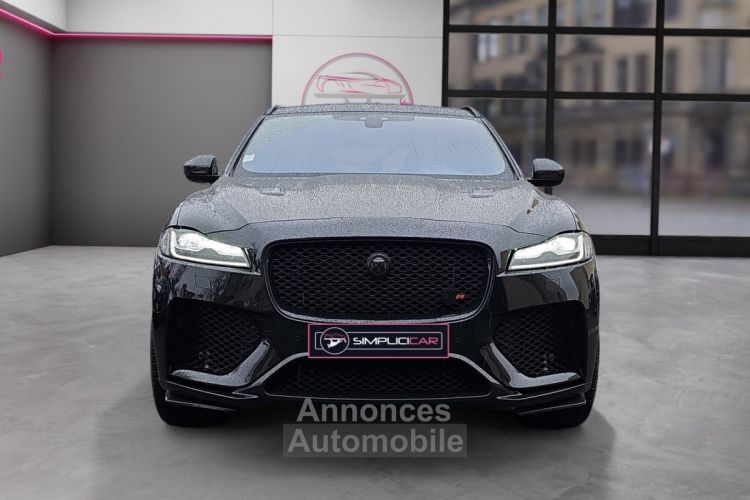 Jaguar F-Pace 5.0 V8 550 Supercharged AWD BVA8 SVR - ENTRETIEN - TOIT OUVRANT - SIEGES CHAUFFANTS - PARFAIT ETAT - <small></small> 64.990 € <small>TTC</small> - #7