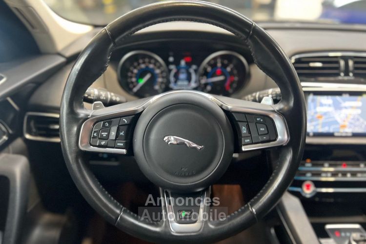 Jaguar F-Pace AWD 2.0 D 180 ch R-SPORT BVA8 - <small></small> 25.990 € <small>TTC</small> - #23