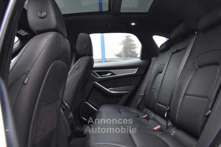 Jaguar F-Pace AWD D165 SE Meridian Pano 14-way 360° - <small></small> 33.900 € <small>TTC</small> - #10