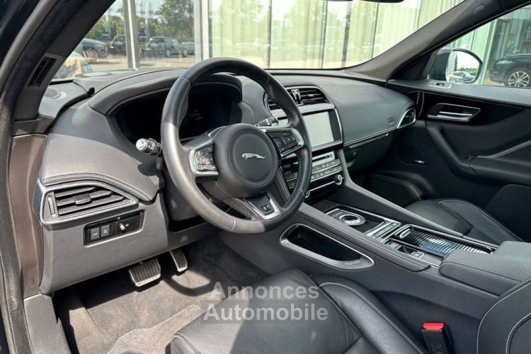 Jaguar F-Pace F PACE 25d R-Sport AWD|Meridian|Panorama - <small></small> 35.900 € <small>TTC</small> - #14