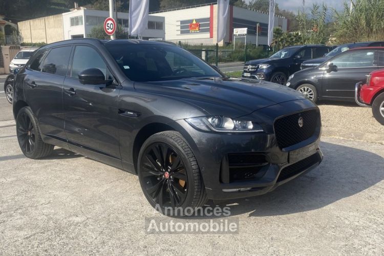 Jaguar F-Pace V6 3.0 SUPERCHARGED 340CH R-SPORT 4X4 BVA8 - <small></small> 42.990 € <small>TTC</small> - #1