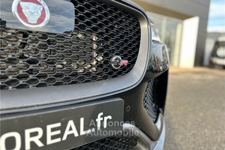 Jaguar F-Pace V8 - 550 ch Supercharged AWD BVA8 SVR - <small></small> 64.900 € <small>TTC</small> - #13