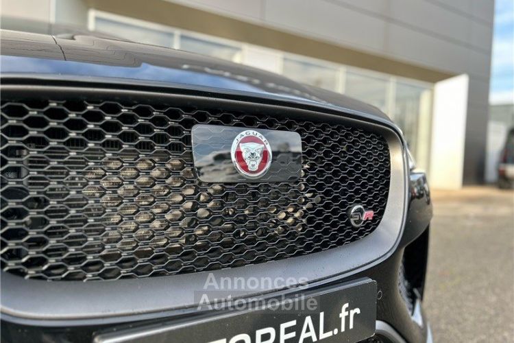 Jaguar F-Pace V8 - 550 ch Supercharged AWD BVA8 SVR - <small></small> 64.900 € <small>TTC</small> - #51