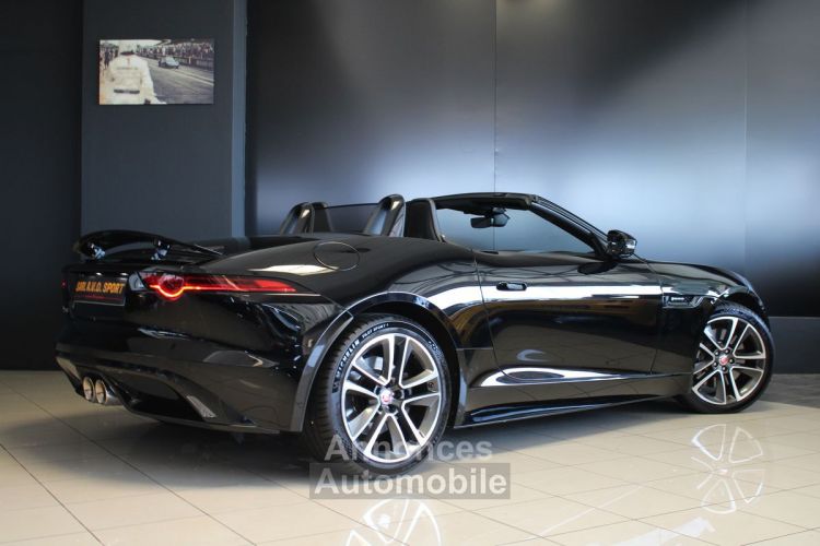 Jaguar F-Type (2) CABRIOLET 3.0 V6 340 24CV R-DYNAMIC AUTO Garantie 12M P&MO - <small></small> 49.980 € <small>TTC</small> - #2