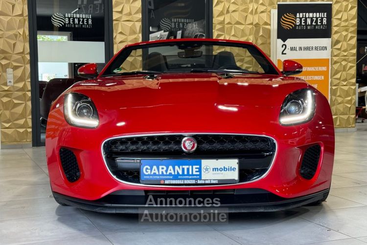 Jaguar F-Type 2.0 300 ch RARE! ROUGE CALDERA  /MERIDIAN/ Ambiente / Système d'échappement actif (sport) avec commande de clapet / Garantie 12 mois Prémium - <small></small> 48.490 € <small></small> - #4