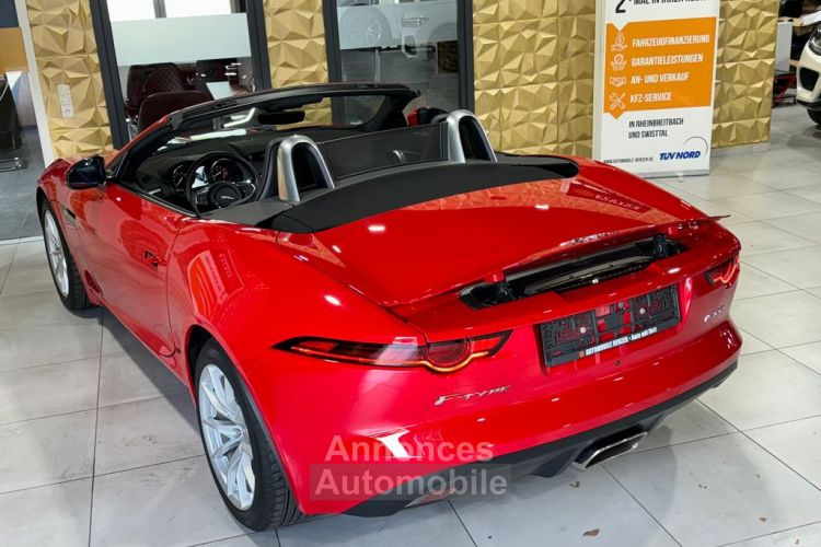 Jaguar F-Type 2.0 300 ch RARE! ROUGE CALDERA  /MERIDIAN/ Ambiente / Système d'échappement actif (sport) avec commande de clapet / Garantie 12 mois Prémium - <small></small> 48.490 € <small></small> - #7