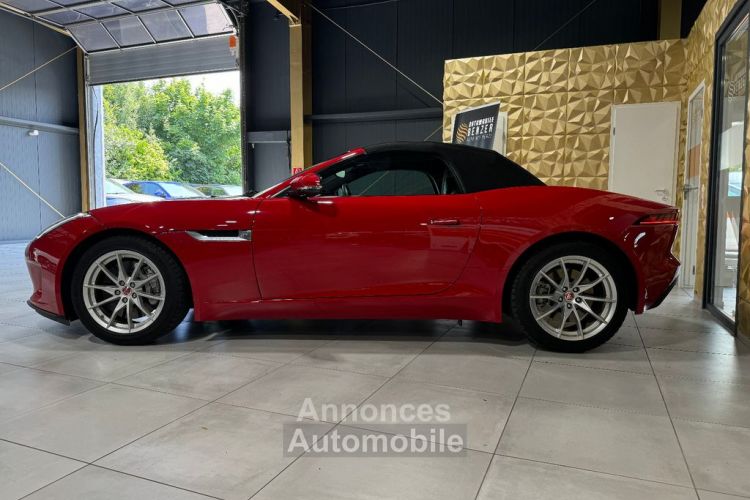 Jaguar F-Type 2.0 300 ch RARE! ROUGE CALDERA  /MERIDIAN/ Ambiente / Système d'échappement actif (sport) avec commande de clapet / Garantie 12 mois Prémium - <small></small> 48.490 € <small></small> - #12