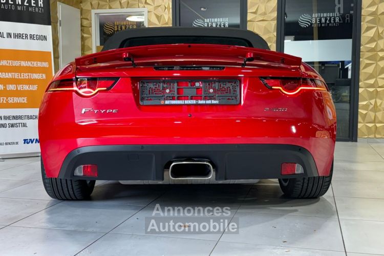 Jaguar F-Type 2.0 300 ch RARE! ROUGE CALDERA  /MERIDIAN/ Ambiente / Système d'échappement actif (sport) avec commande de clapet / Garantie 12 mois Prémium - <small></small> 48.490 € <small></small> - #25