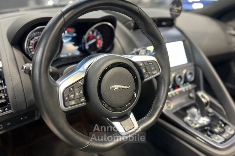 Jaguar F-Type Cabriolet (2) 2.0 300 cv R-DYNAMIC BVA8 - <small></small> 49.990 € <small>TTC</small> - #24