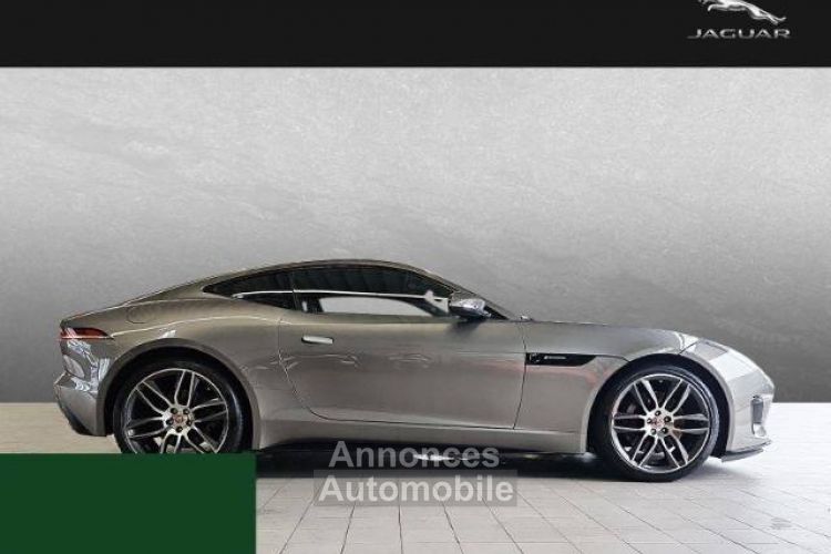 Jaguar F-Type Coupe 2.0 T 300ch R-Dynamic BVA8 - <small></small> 45.900 € <small>TTC</small> - #3