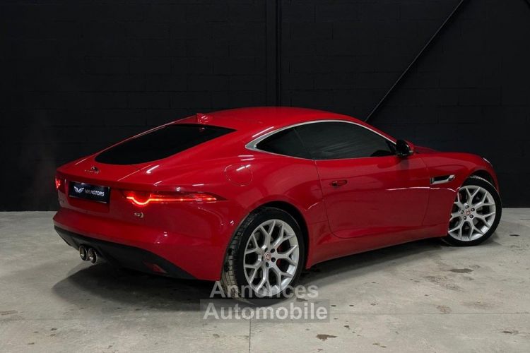 Jaguar F-Type Coupé 3.0 V6 340 CV Rouge Caldera - Française - <small></small> 44.990 € <small>TTC</small> - #4