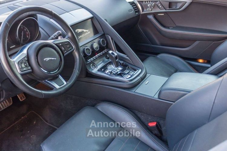 Jaguar F-Type Coupe 3.0 V6 Suralimenté 340ch R-Dynamic BVA8 24cv - <small></small> 48.900 € <small>TTC</small> - #9