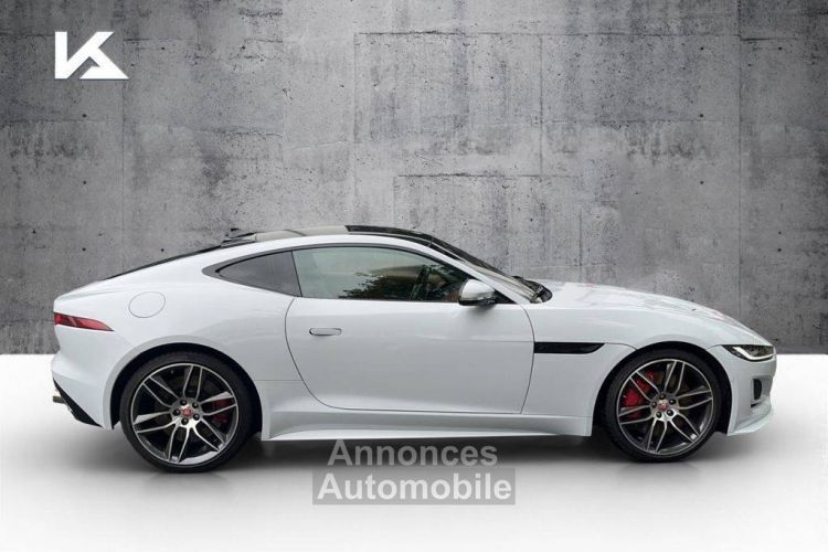 Jaguar F-Type Coupe 5.0 V8 450ch R-Dynamic AWD BVA8 - <small></small> 74.900 € <small>TTC</small> - #4