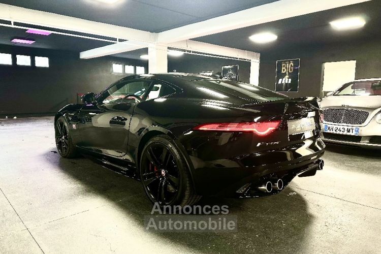 Jaguar F-Type COUPE Coupé V8 5L Essence Suralimenté 550 ch BVA8 AWD R - <small></small> 71.990 € <small>TTC</small> - #4