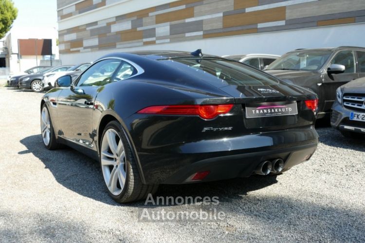 Jaguar F-Type COUPE V6 340 Ch BVA8 TOIT OUVRANT - <small></small> 38.990 € <small>TTC</small> - #4