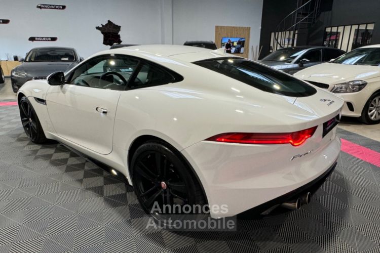 Jaguar F-Type COUPE V8 R 5.0 550 Suralimente BVA Black Pack - <small></small> 64.990 € <small>TTC</small> - #6