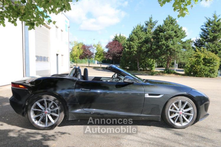 Jaguar F-Type F TYPE Cabriolet V6 3L Essence Suralimenté 340 ch BVA8 - <small></small> 44.990 € <small>TTC</small> - #39