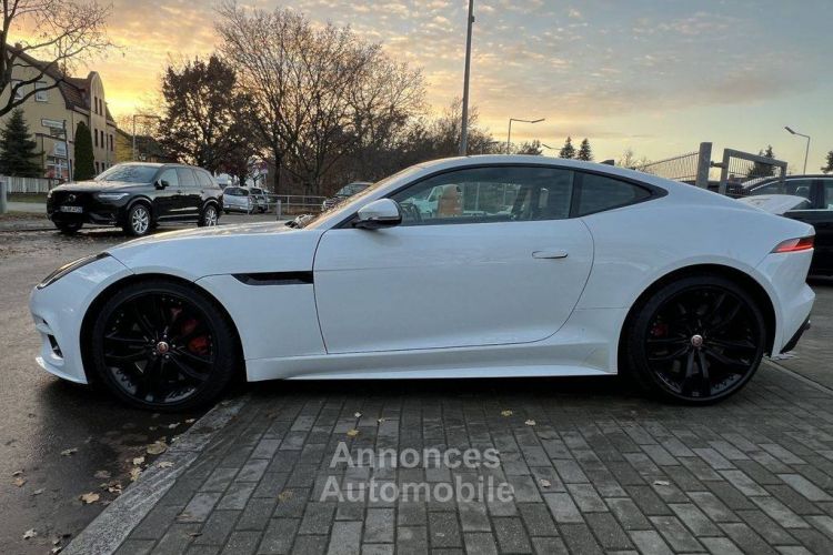 Jaguar F-Type F type Coupé R AWD*PANO*ECHAPPEMENT SPORT* - <small></small> 59.990 € <small>TTC</small> - #2