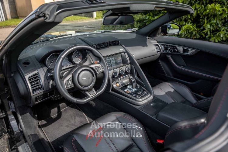 Jaguar F-Type JAGUAR F-TYPE V6 S 380Ch BVA - GARANTIE 12 MOIS - Révision Faite Le 27/02/2024 - Très Bon état - Sièges électriques à Mémoire - Caméra De Recul - <small></small> 59.990 € <small>TTC</small> - #26