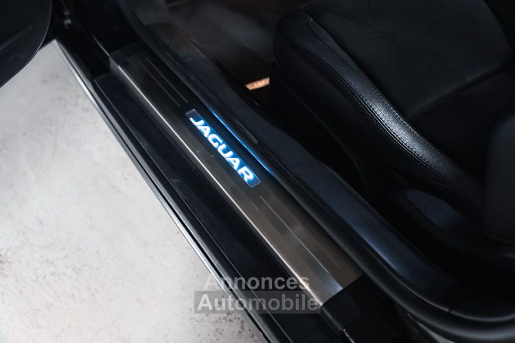 Jaguar F-Type S Cabriolet V6 3.0 380 - <small>A partir de </small>450 EUR <small>/ mois</small> - #25