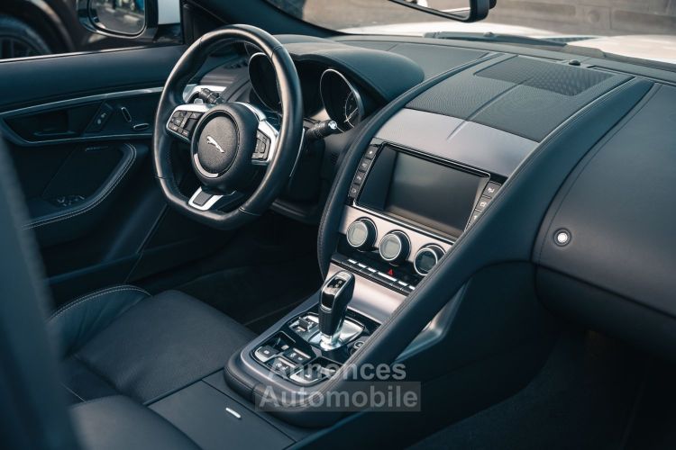 Jaguar F-Type S Cabriolet V6 3.0 380ch - <small></small> 64.990 € <small>TTC</small> - #17