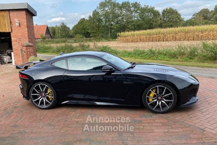 Jaguar F-Type SVR 5.0 V8 AWD CARBONE DEUXIEME MAIN GARANTIE 12 MOIS - <small></small> 88.000 € <small>TTC</small> - #2