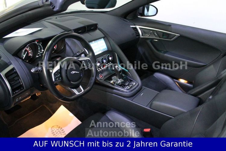 Jaguar F-Type V6 3.0L 340 R-Dynamic, Système d'échappement actif (Sport) avec commande de clapet, Son Méridian, Garantie 12 mois Prémium - <small></small> 58.990 € <small>TTC</small> - #25