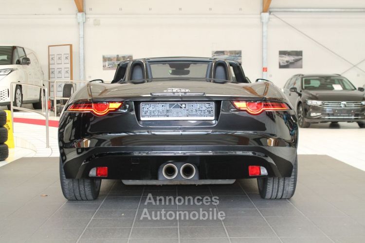 Jaguar F-Type V6 3.0L 340 Système d'échappement actif (Sport) avec commande de clapet Son Méridian Garantie 12 mois Prémium - <small></small> 50.990 € <small>TTC</small> - #3