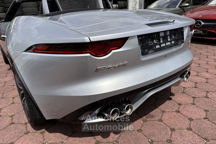 Jaguar F-Type V8 5.0L Compresseur R AWD 551 SIÈGE BAQUET CUIR RABAT Echappement sport Pack Design Son Méridian Garantie Jaguar Approved jusqu'au 14.01.2026 - <small></small> 74.990 € <small>TTC</small> - #39